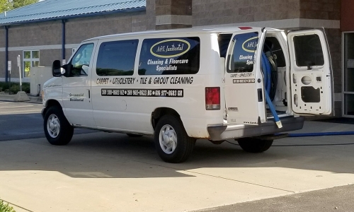 Count an Emergency Carpet Cleaning Company for Big Spills